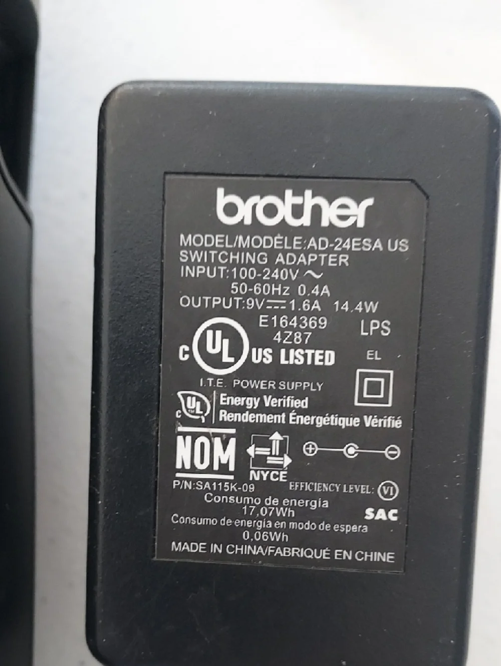 Brother P Touch Label Maker Uses TZe Tape
